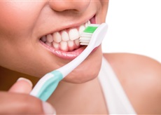 Dental health tips, brushing teeth